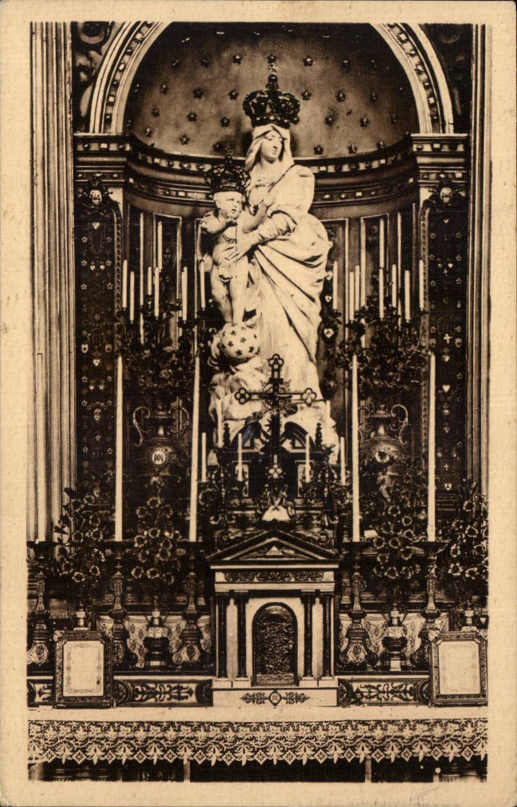 CPA Paris Notre Dame des Victoires Autel privilegie