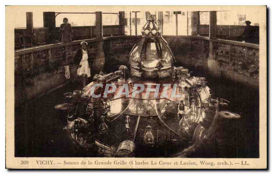 CPA Vuichy Source de la grande grille 