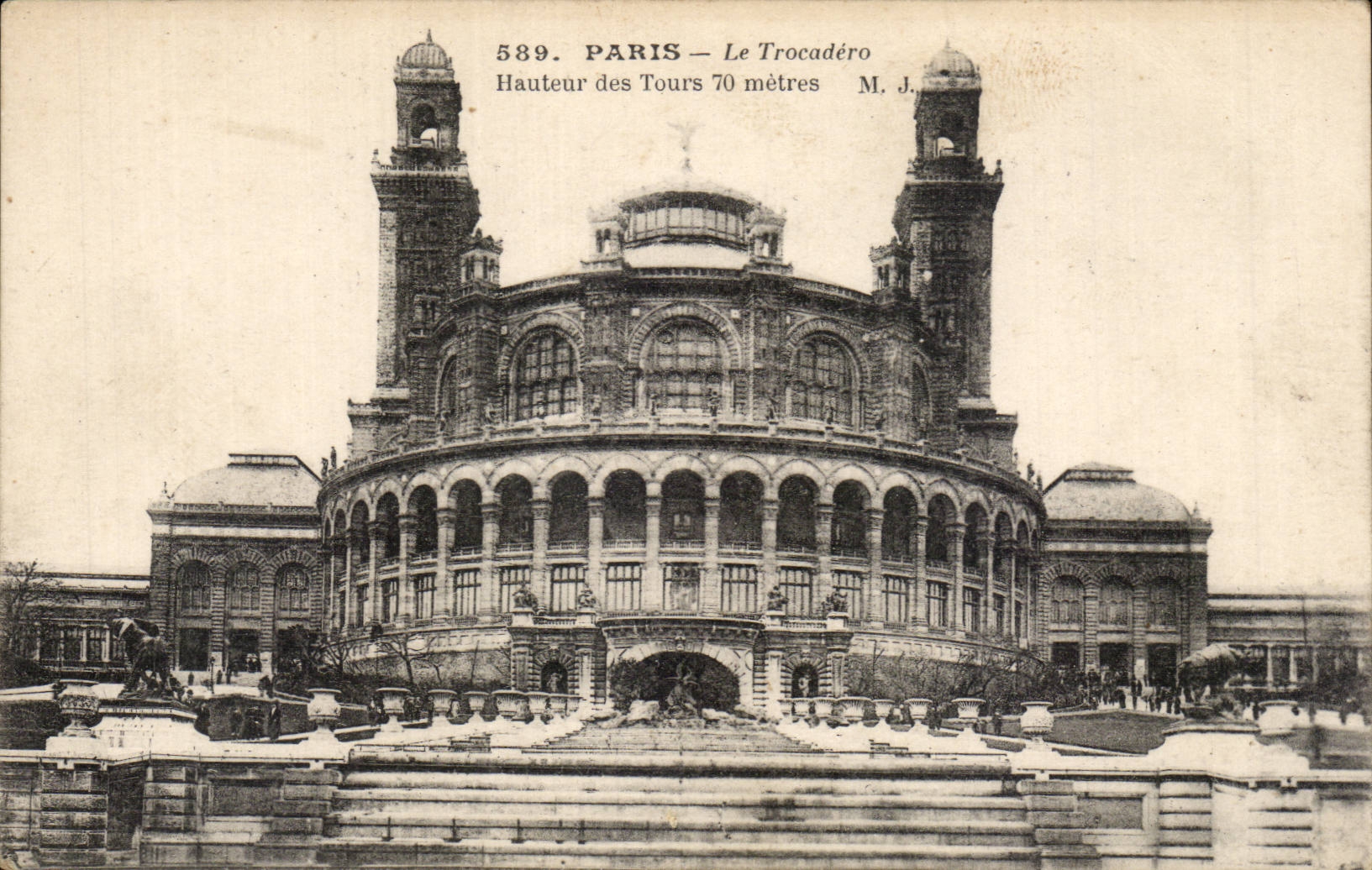 Paris CPA Palais du Trocadero Rhinoceros Elephant