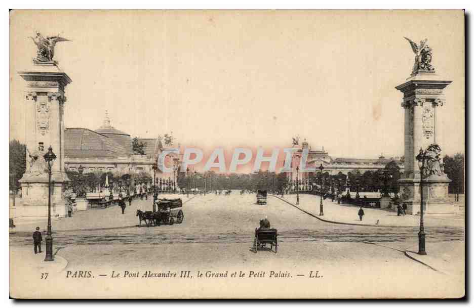 Paris CPA Pont Alexandre III le grand et le petit palais