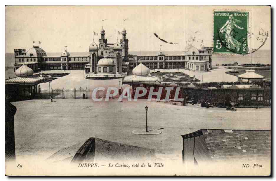 CPA Dieppe le casino cote de la ville