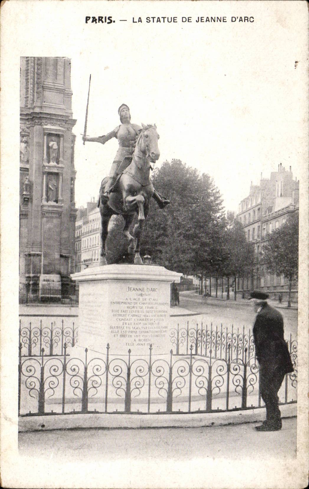 Paris CPA Statue de Jeanne d'arc