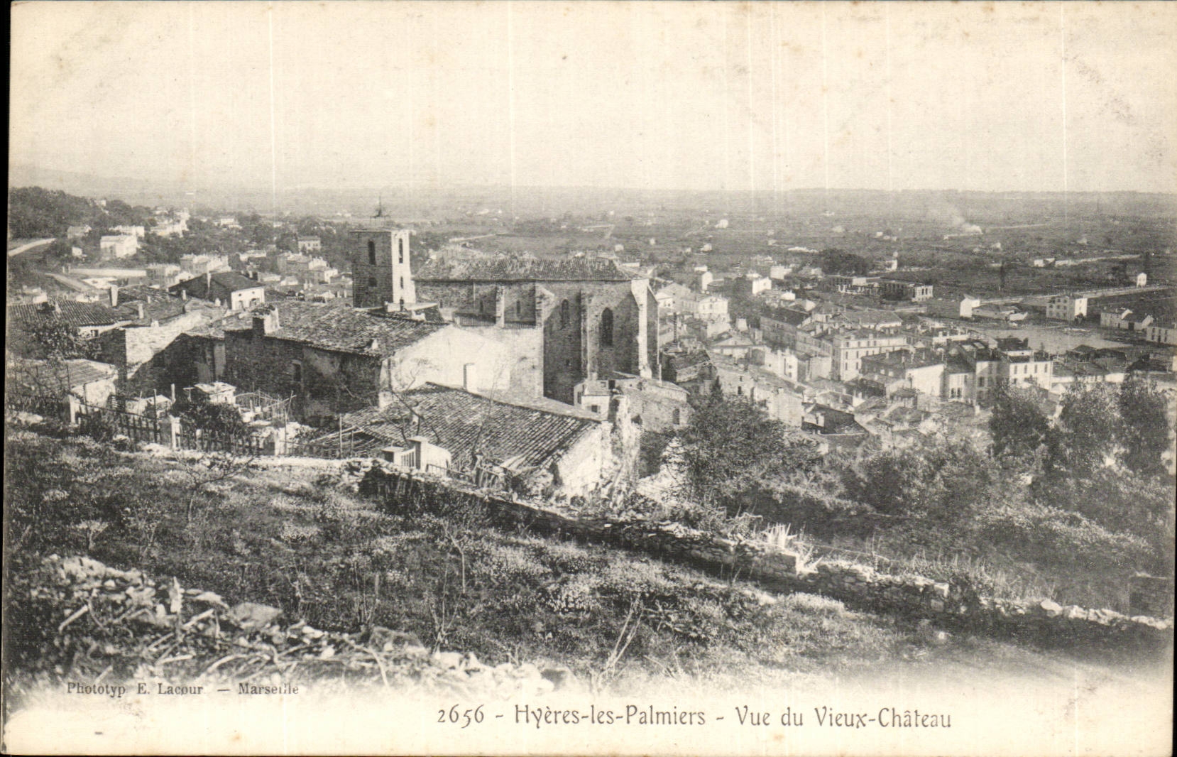 Hyères-les-Palmiers — Vue du Vieux-Château — Phototyp E. Lacour — Marseille — n° 2656
