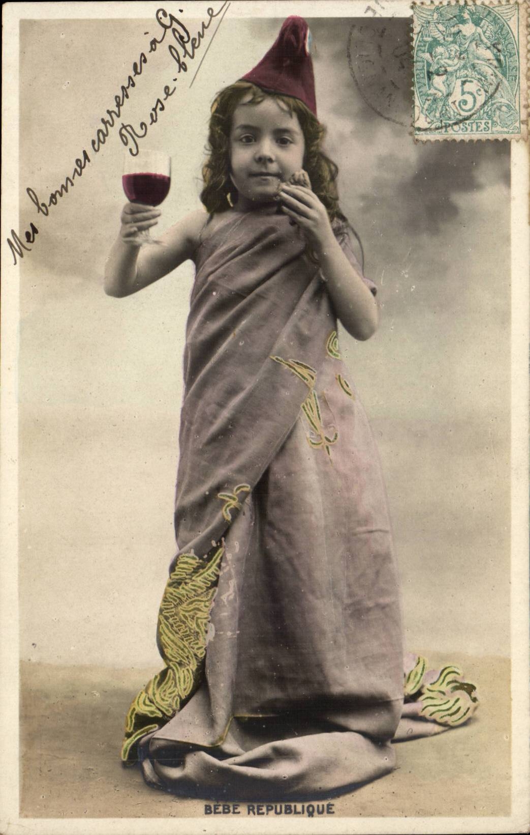 CPA Fantaisie Enfant Vin alcool Bon phrygien Bebe republique