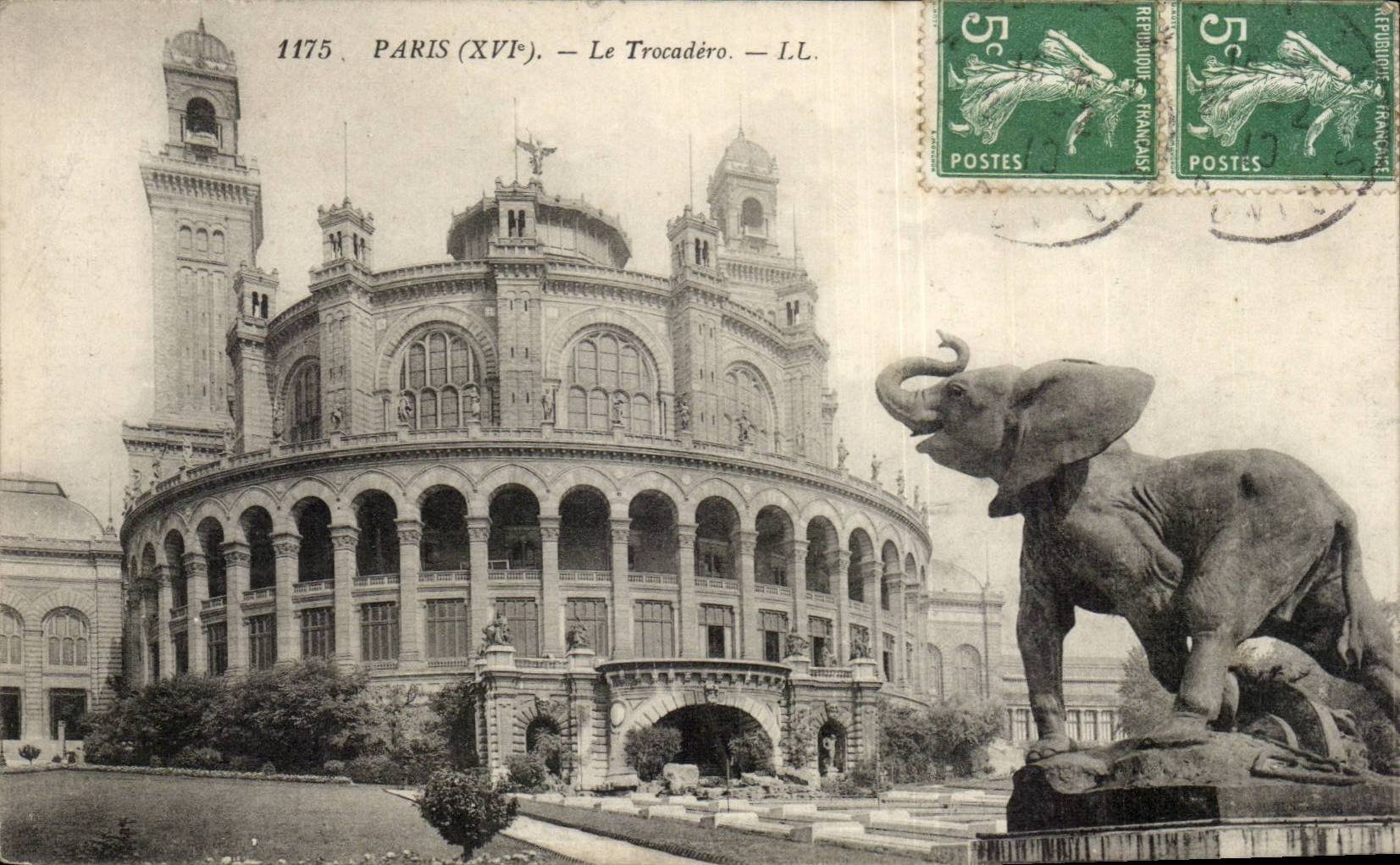 Paris CPA Trocadero Elephant