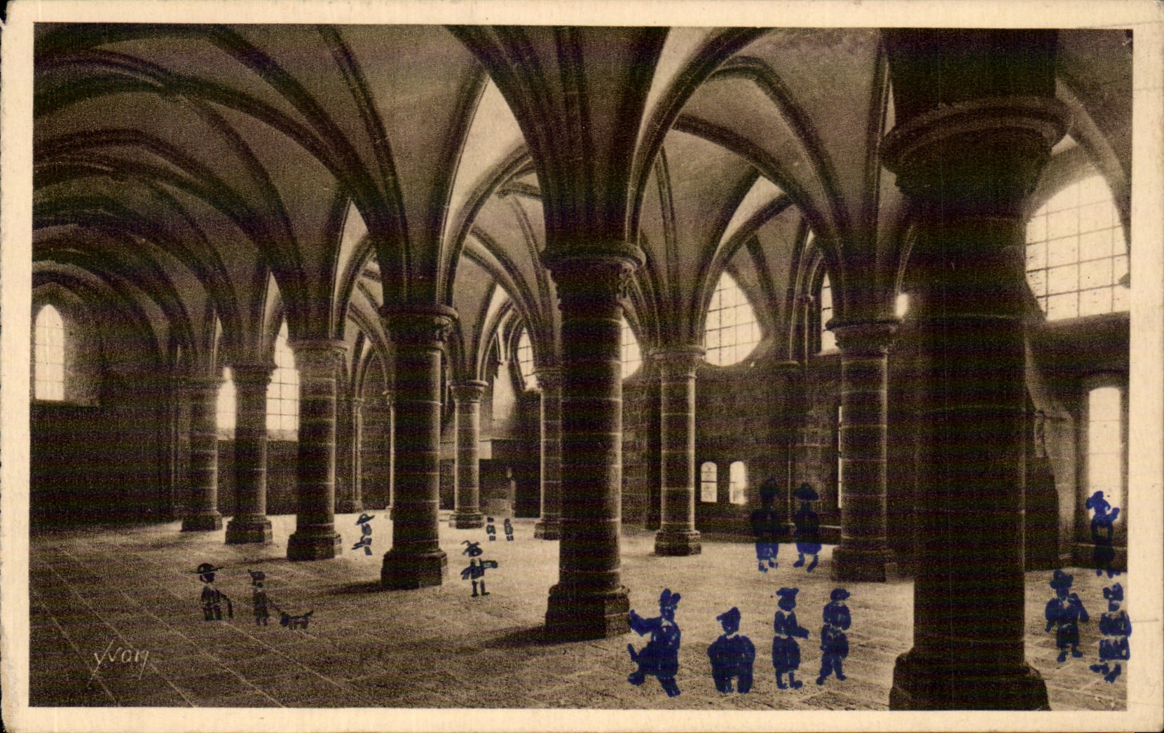 Mont Saint mcihel CPA Abbaye SAlle des chevaliers