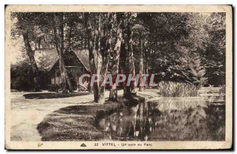 CPA Vittel Un coin du parc