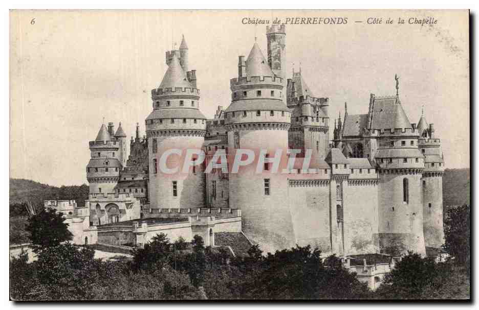 Château de PIERREFONDS — Côté de la Chapelle