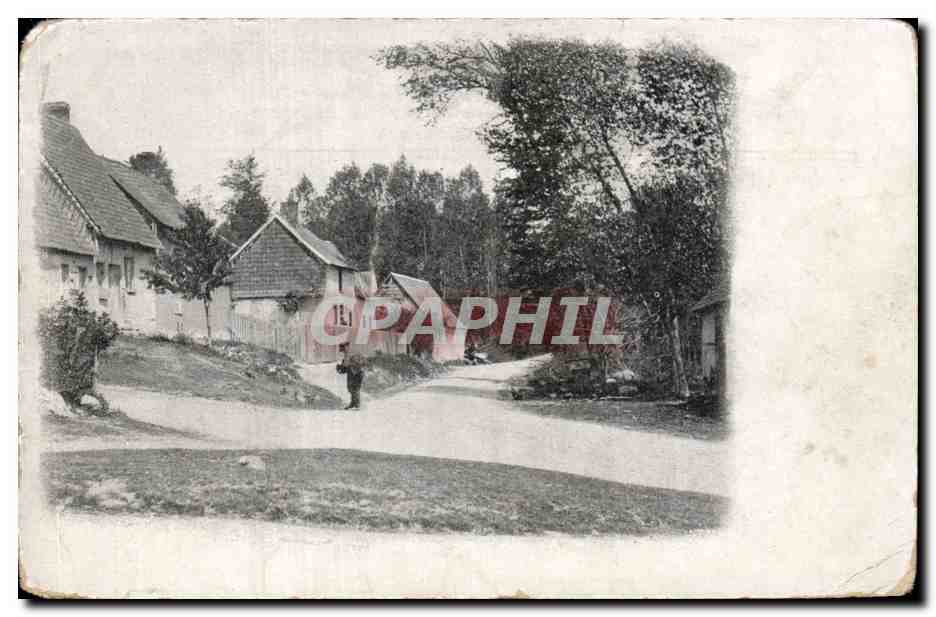 Village rural — chemin bordé de maisons et d'arbres — éditeur non identifié