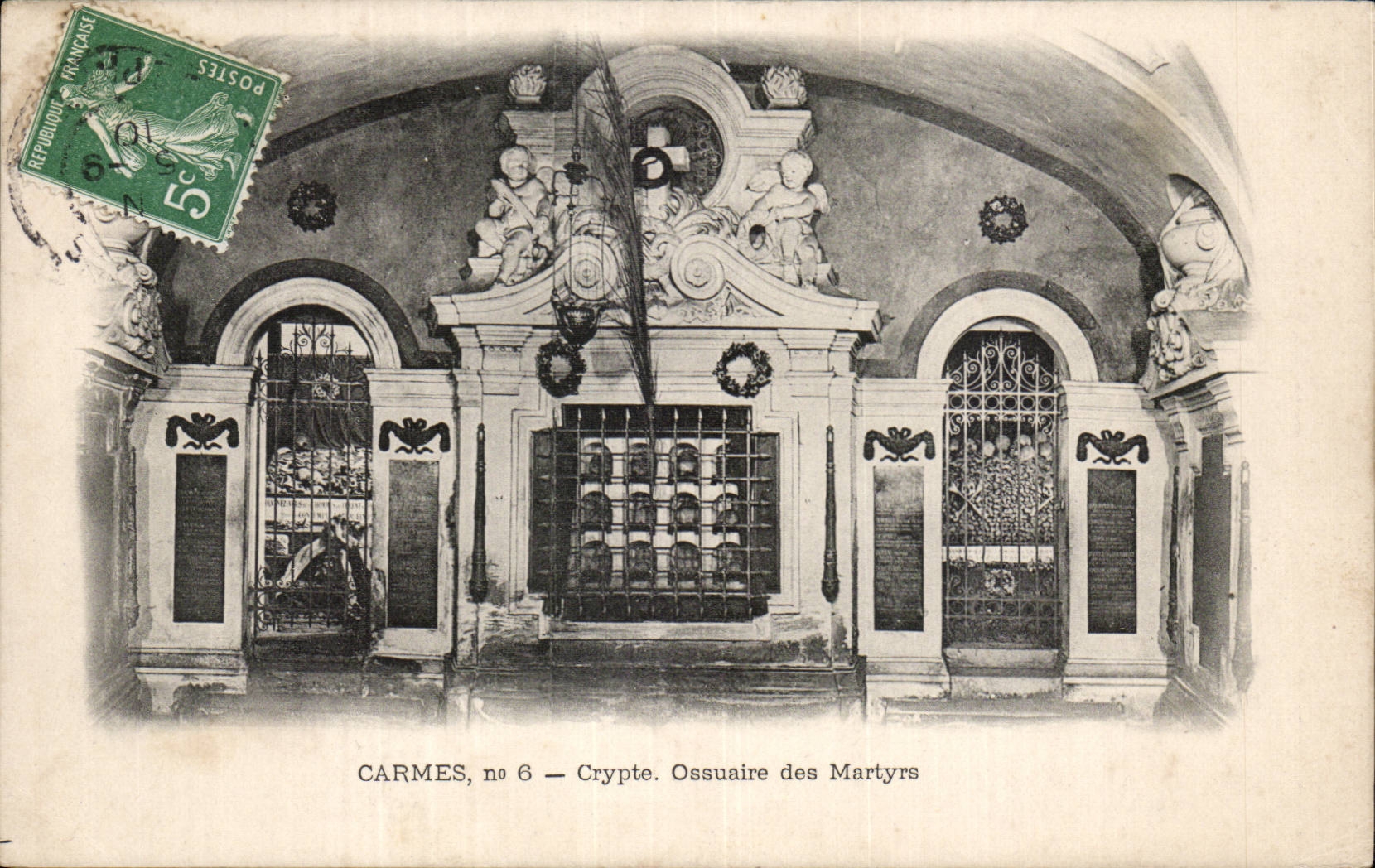 Paris Carmes CPA Crypte Ossuaire des martyrs