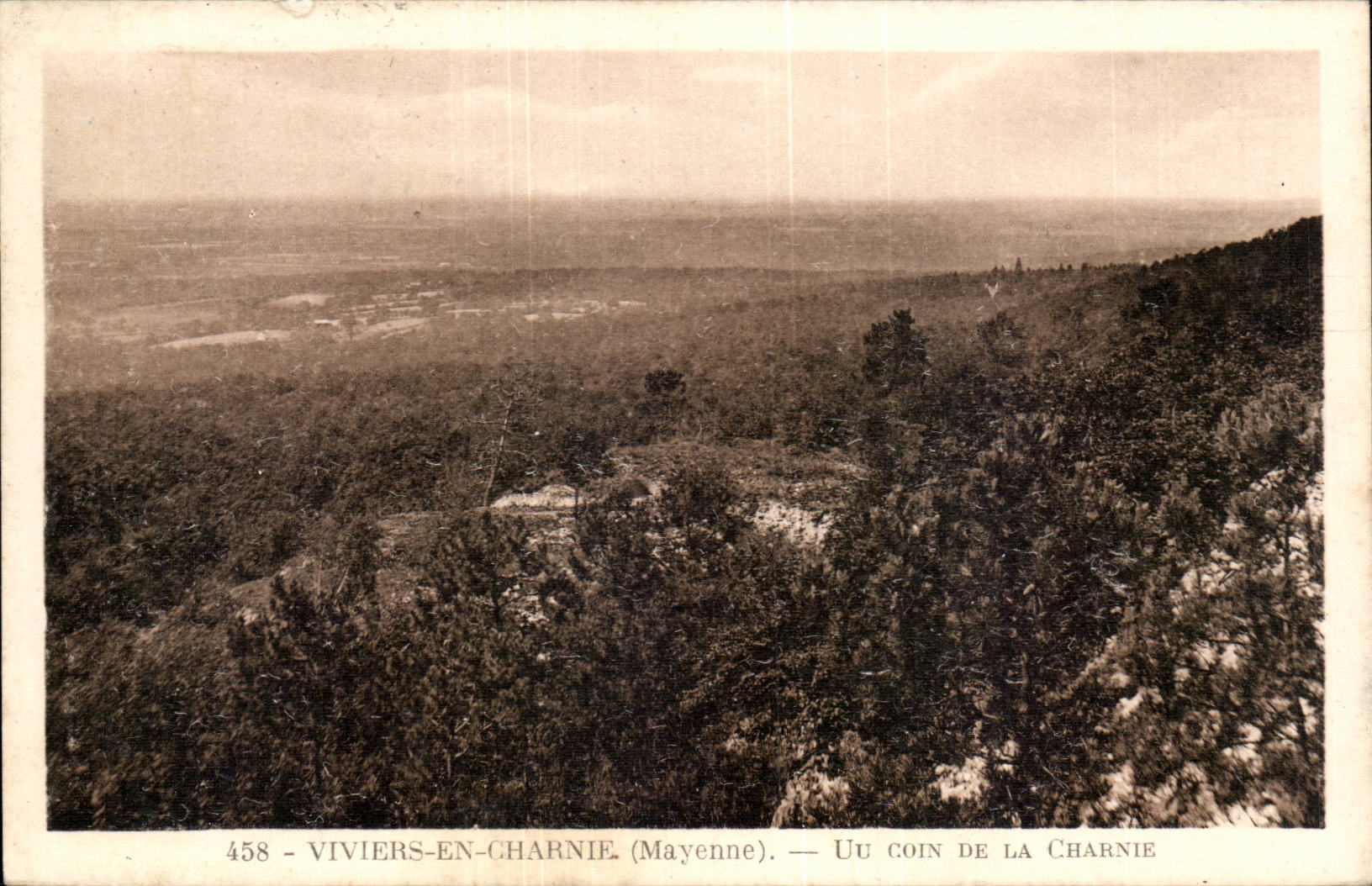 Viviers-en-Charnie (Mayenne) — Vue coin de la Charnie — A. Froger, édit., n° 458