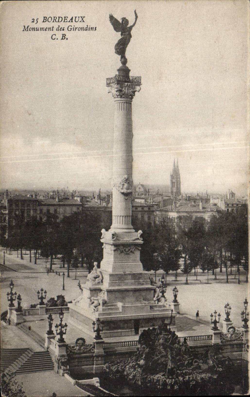 Bordeaux — Monument des Girondins — C.B.