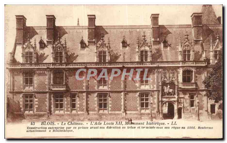 CPA Blois le chateau Aile Louis XII