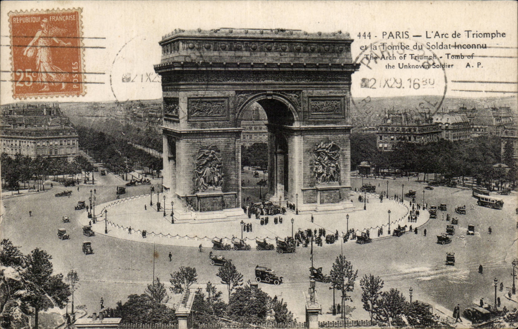Paris CPA Arc de triomphe et la tombe du soldat inconnu