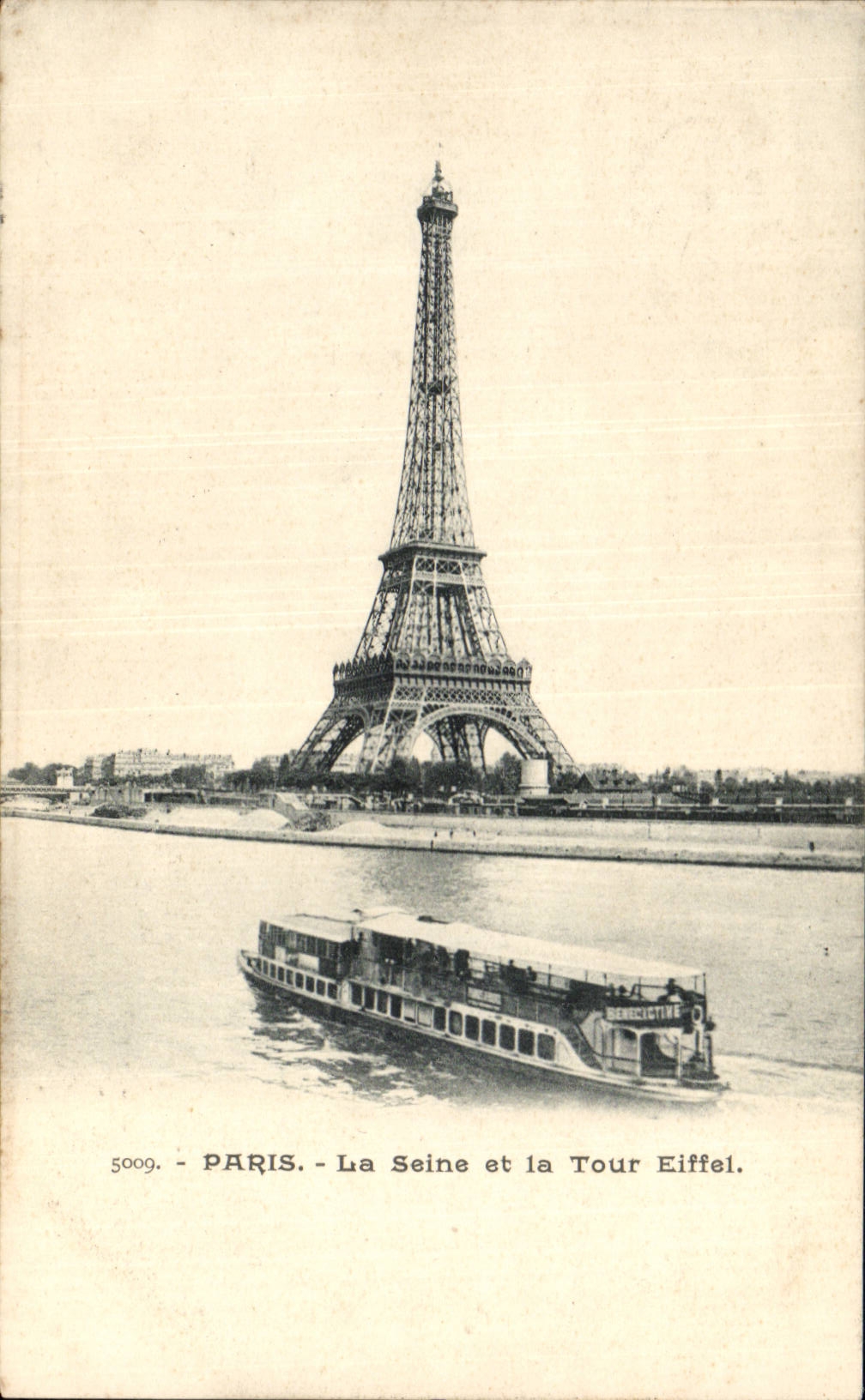 Paris CPA La Seine et la Tour eiffel peniche