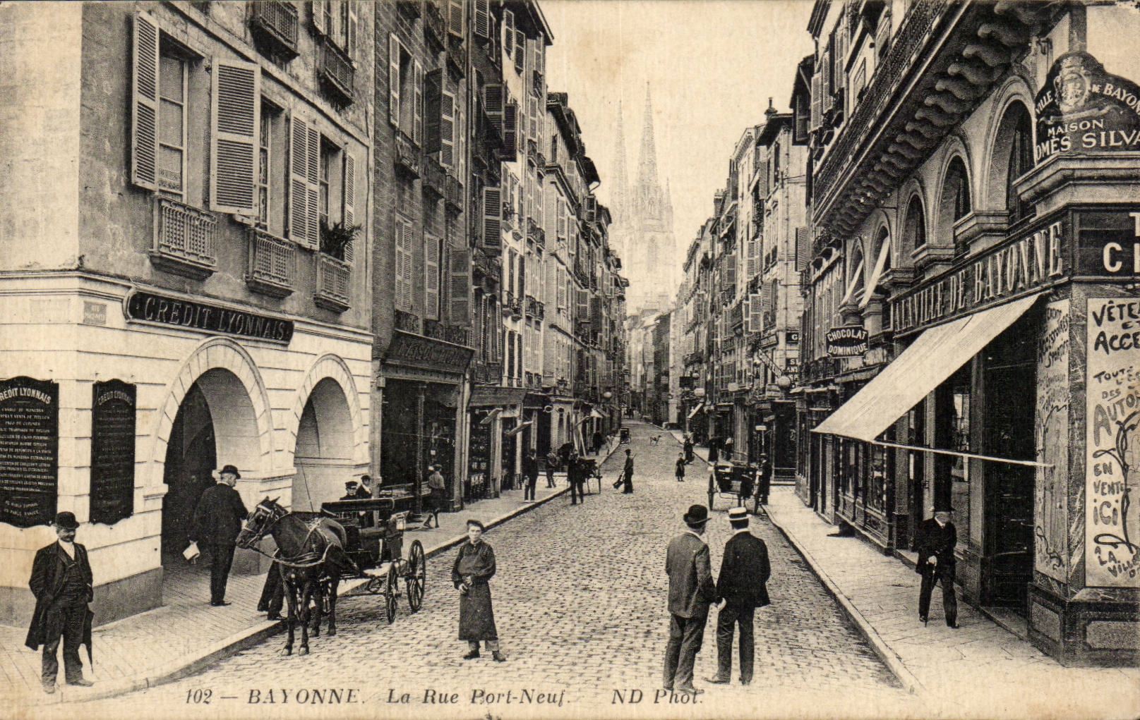 Bayonne — La Rue Port-Neuf — ND Phot.