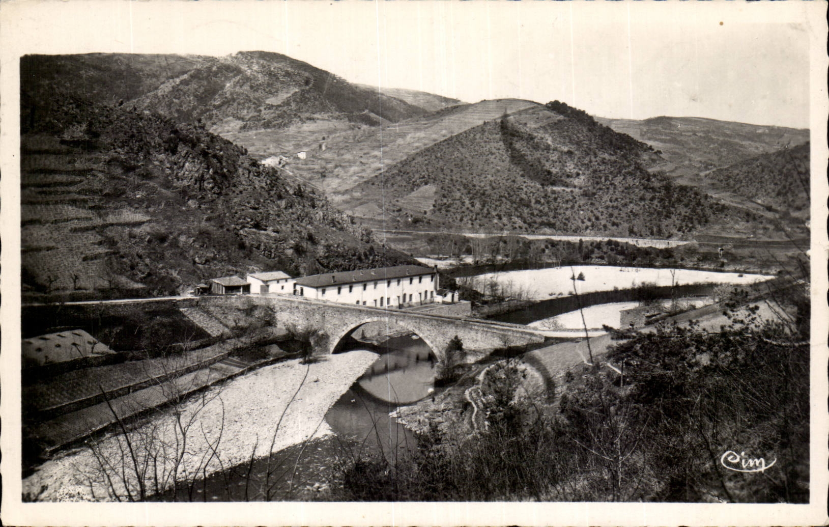 CPA Environs de Tournon Le pont de Cesar Usine de filature