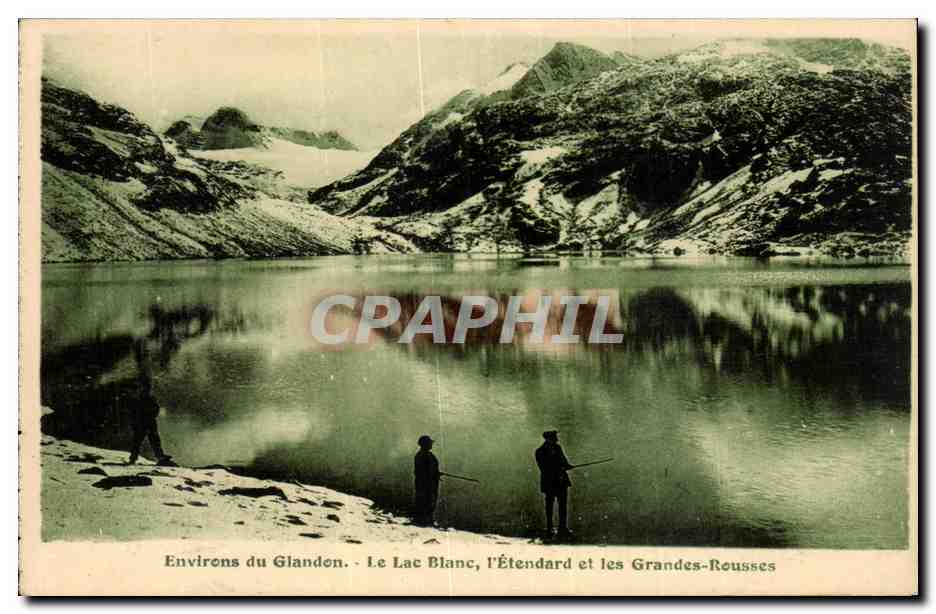CPA Environs de Glandon Le lac Blanc L'etendard et les grandes rousses