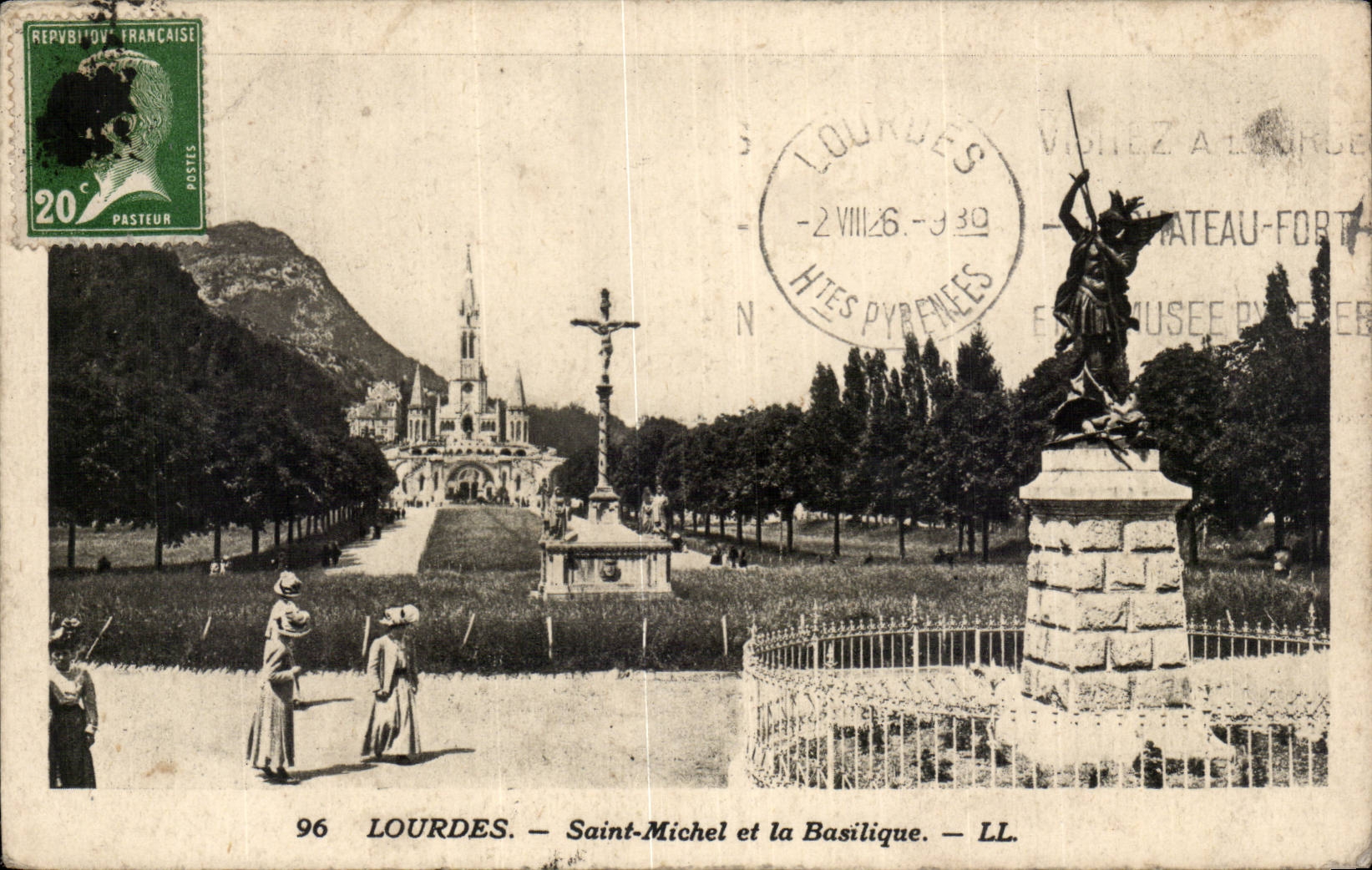 CPA Lourdes Saint michel et la basilique
