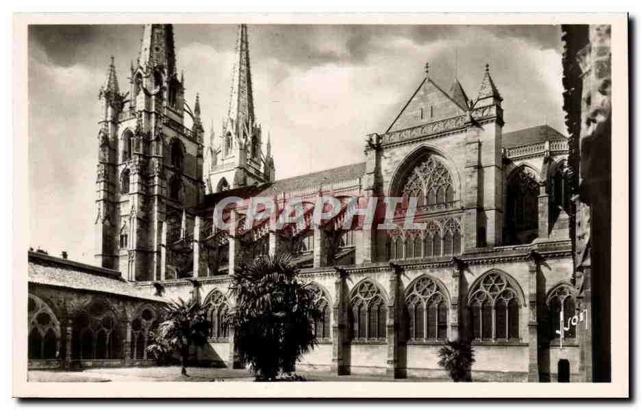 Bayonne — Cathédrale (1213-1544) — Les Éditions d'Art Interieur, Paris