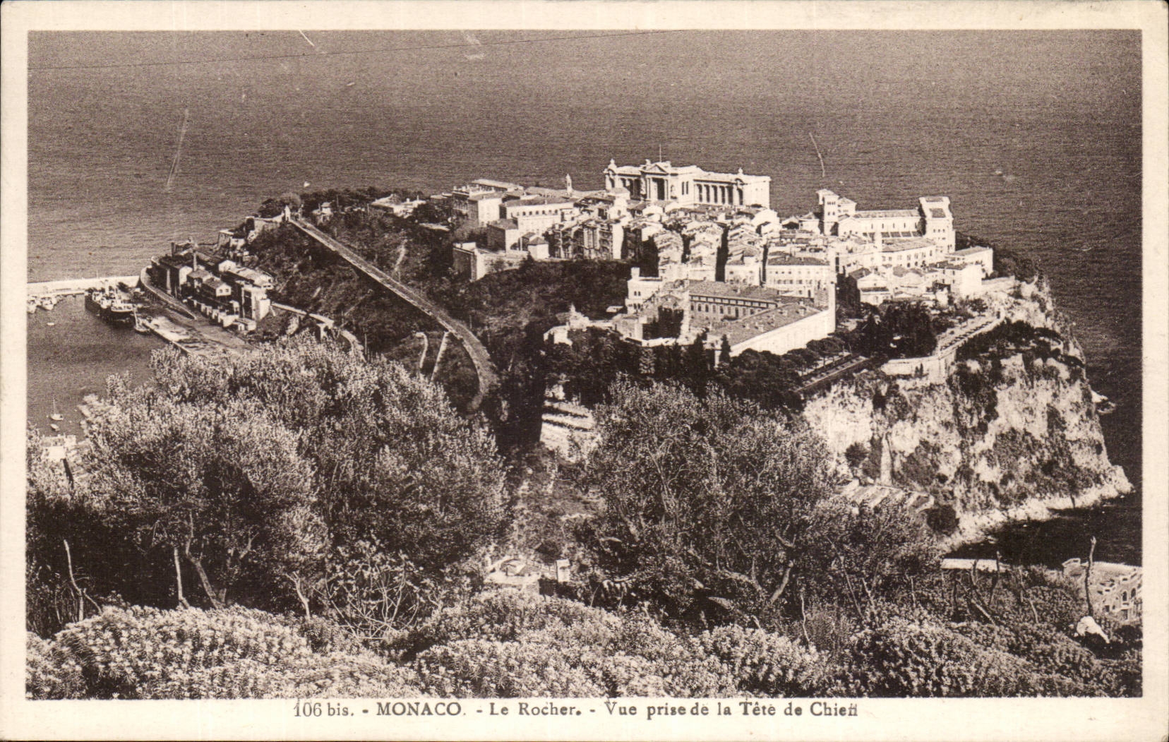 CPA Monaco Le rocher Vue prise de la tete de chien