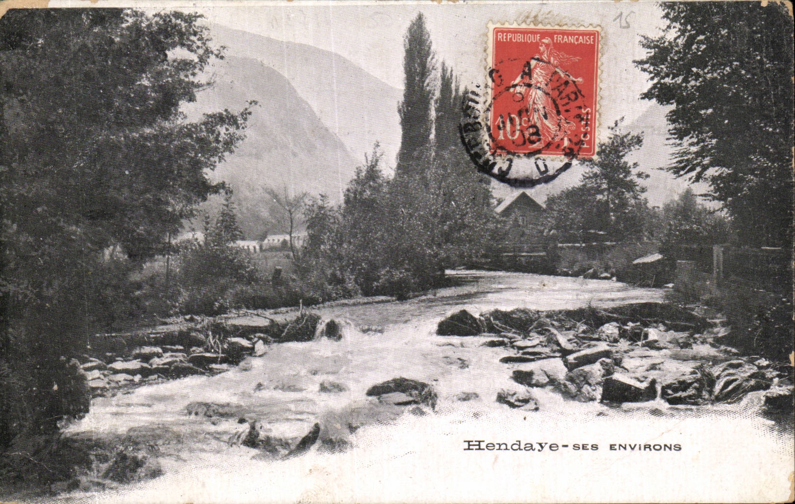 Hendaye-ses Environs — vue du cours d'eau — éditeur inconnu, n° de série non visible