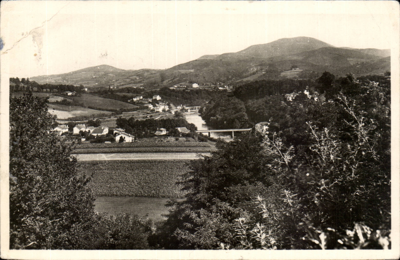 Cambo-les-Bains — Vue des Terrasses — Édit. Jean Barde-Latte, France
