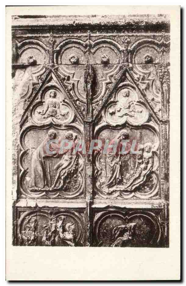 CPA Auxerre Eglise Saint Etienne Portail lateral gauche Creation de l'homme et de la Femme