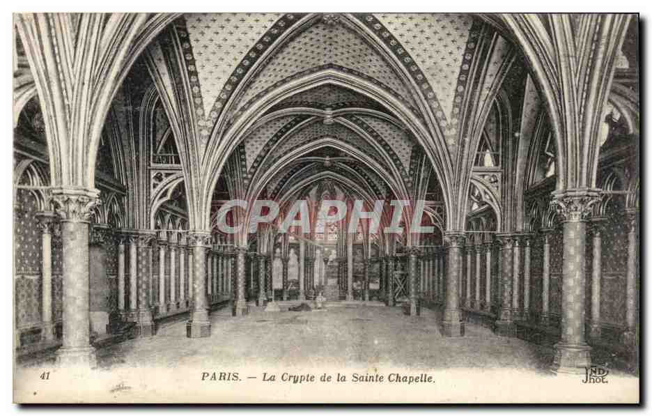 Paris CPA La crypte de la Sainte Chapelle