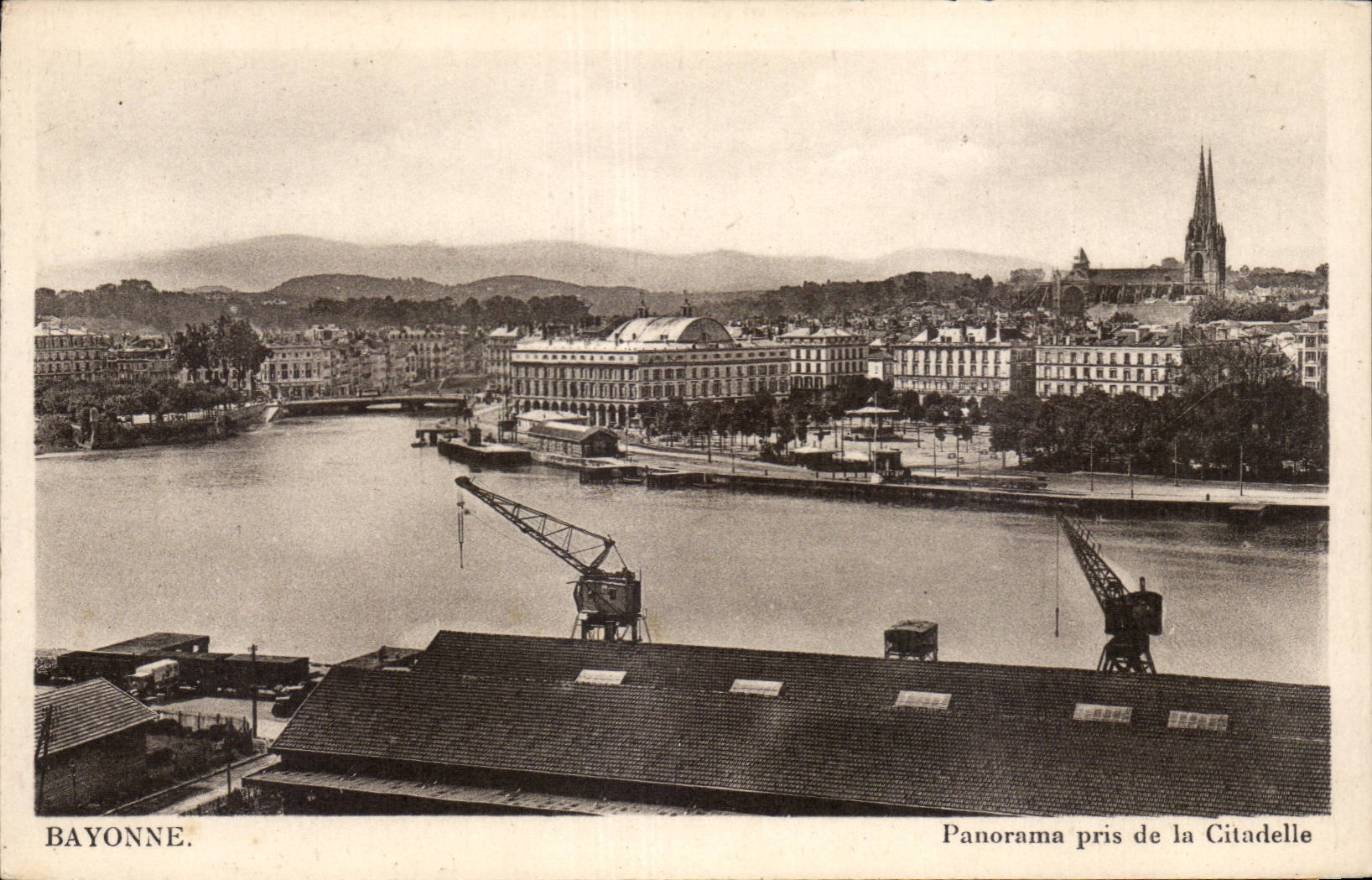 Bayonne CPA Panorama pris de la citadelle
