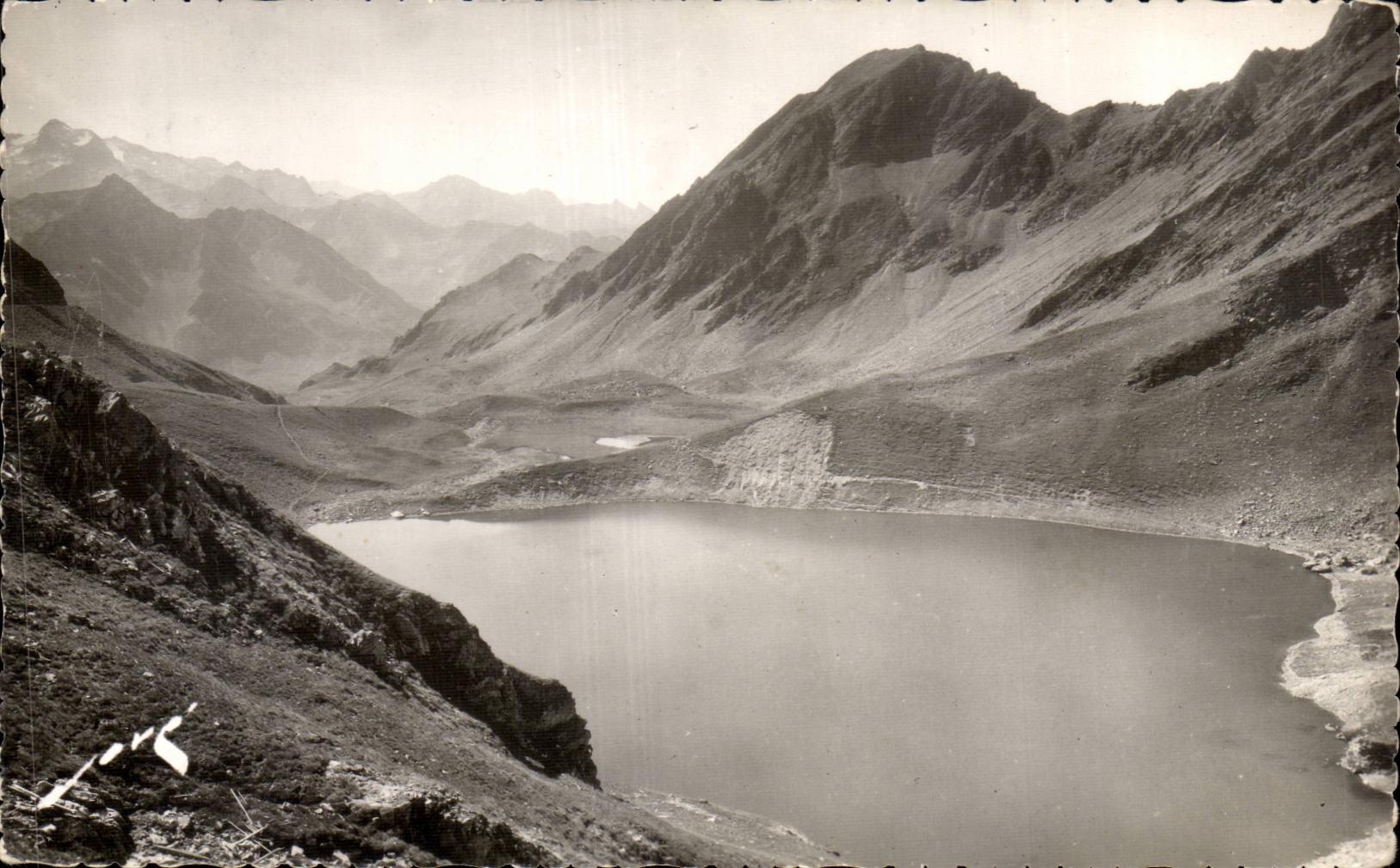 CPA Les Pyrenees La lac d'Oncet Vu du pic du Midi de Bigorre