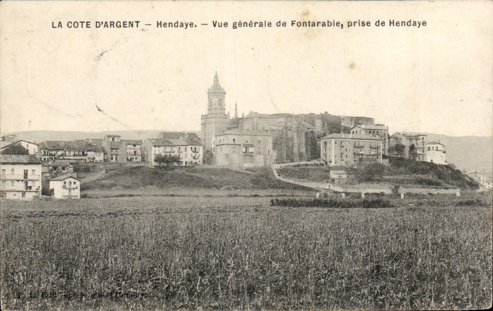 Fontarabie — Vue générale prise de Hendaye — La Cote d'Argent