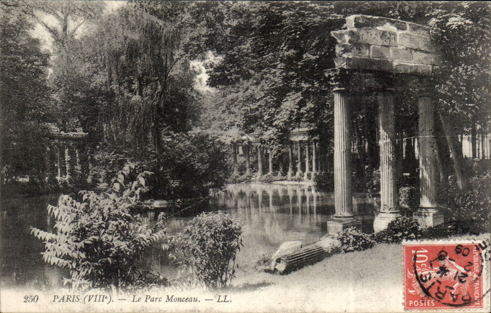 Paris CPA Le parc Monceau