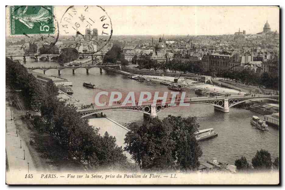 Paris CPA Vue sur la Seine prise du pavillon de Flore