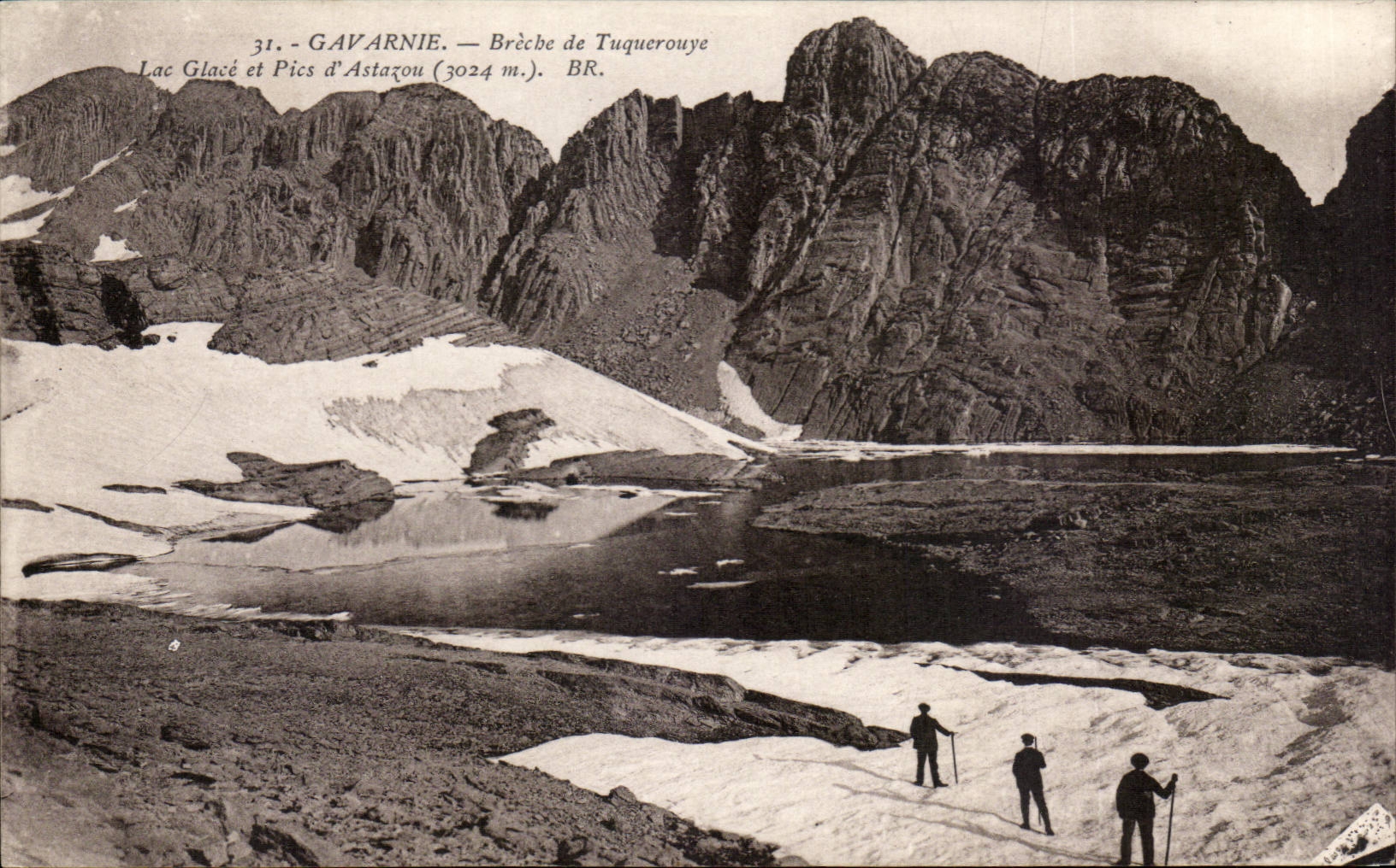Gavarnie — Brèche de Tuquerouye — Lac Glacé et Pics d'Astazou (3024 m.) — BR. Bloc frères, Bordeaux