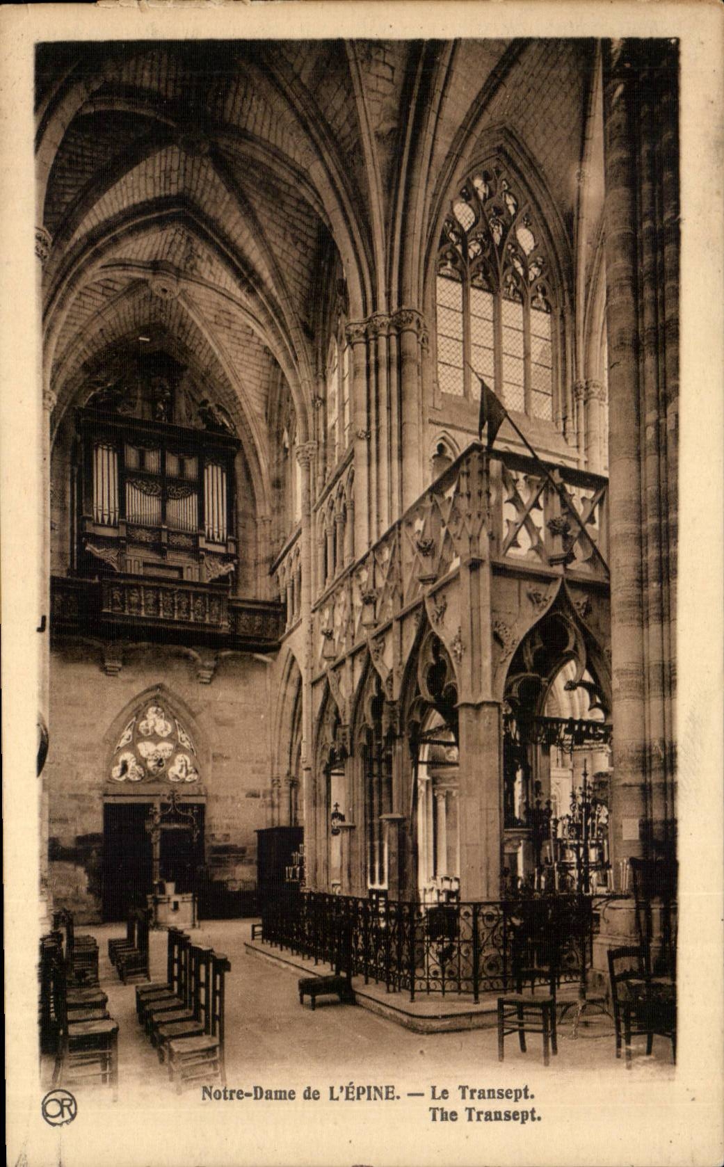 CPA Notre DAme de L'Epine Le transept Orgue