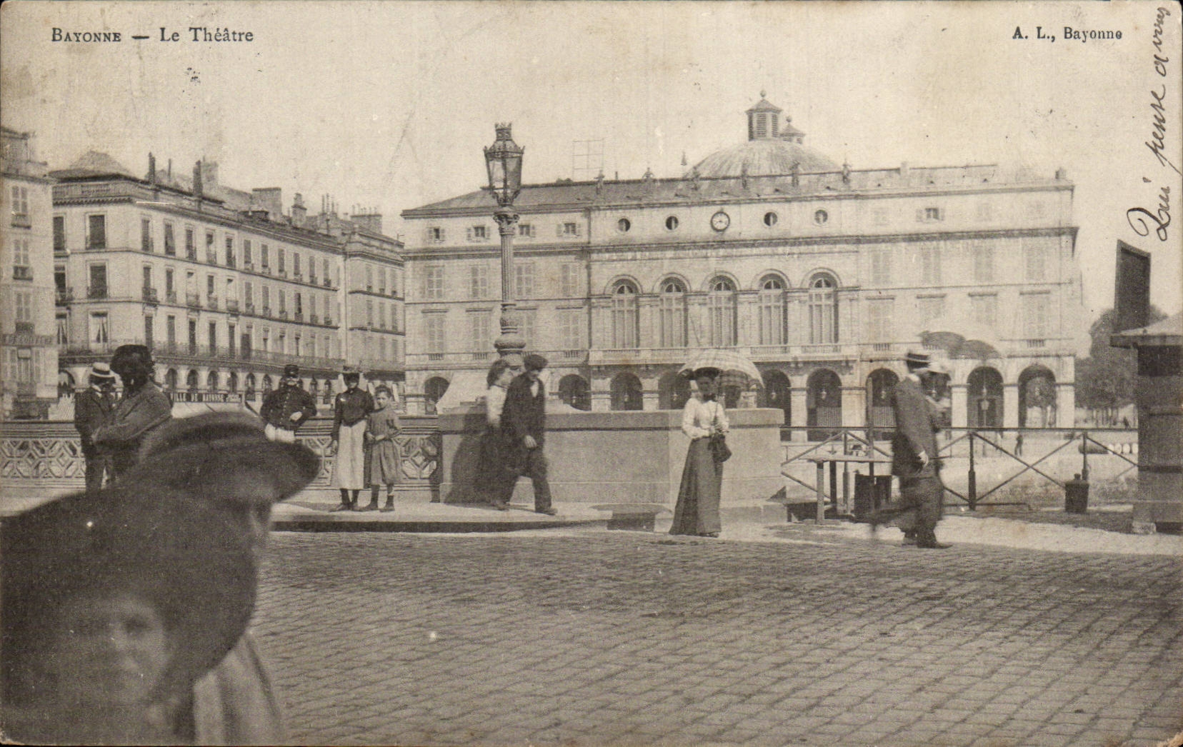 CPA Byonne Le theatre