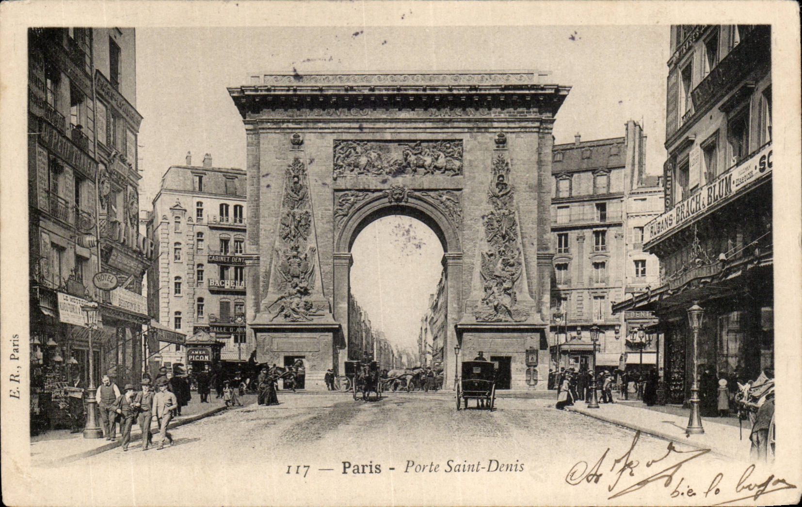 Paris CPA La porte St Denis