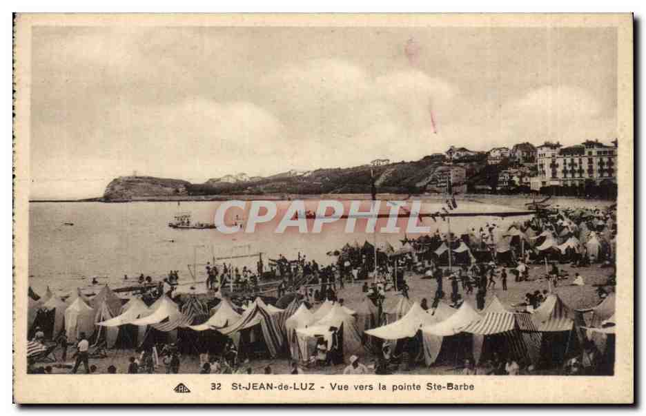 CPA St Jean de luz Vue vers la pointe Ste Barbe