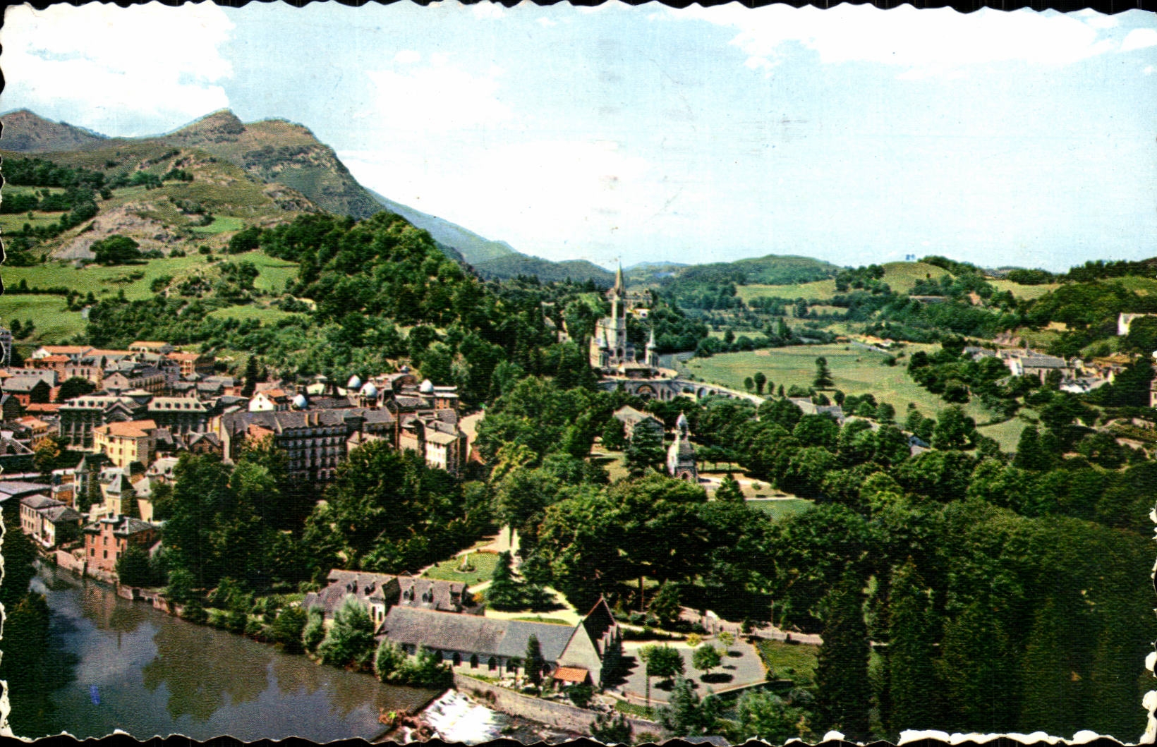 CPA Lourdes Vue generale