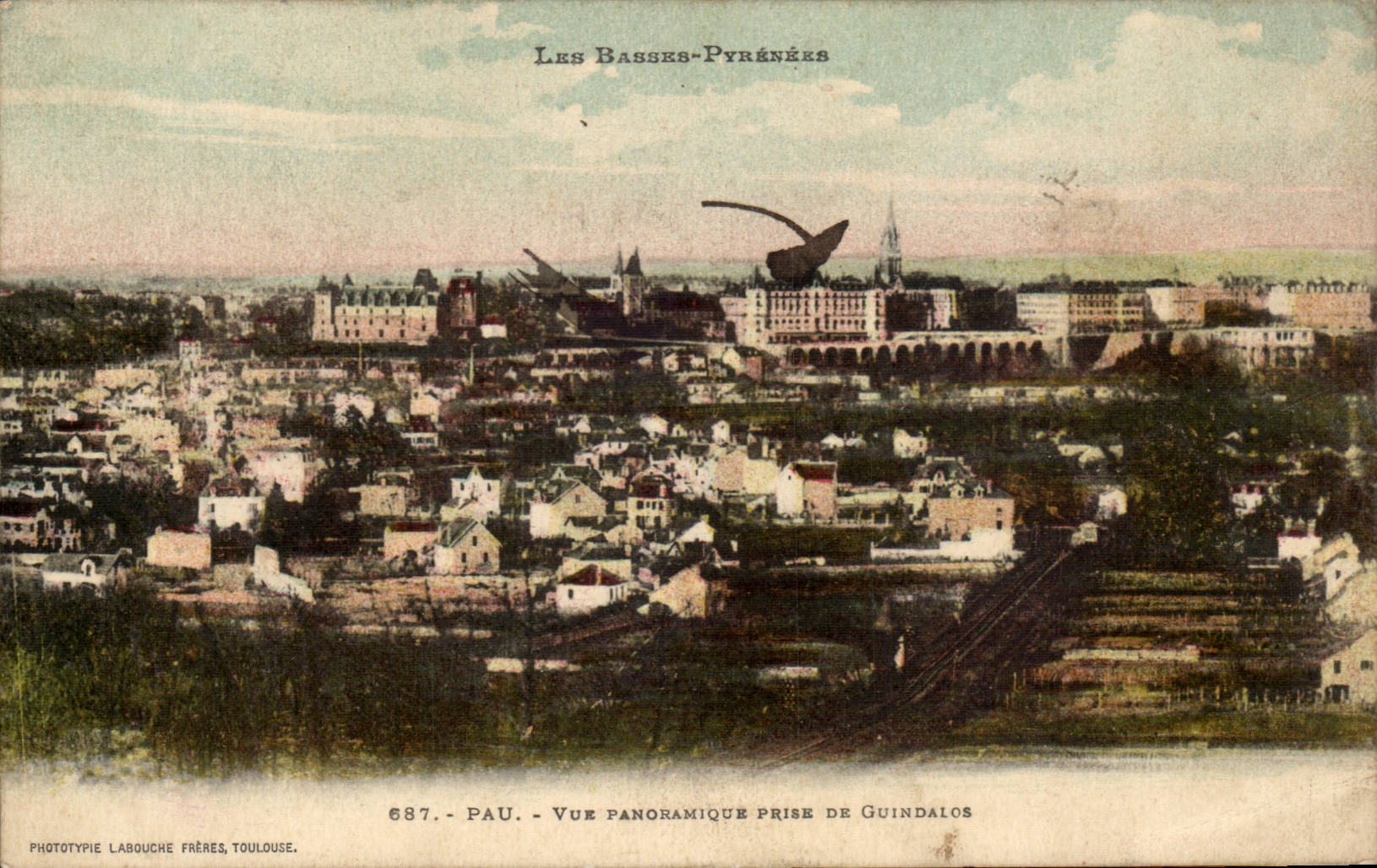 Pau — Vue panoramique prise de Guindalos — Phototypie Labouche Frères, Toulouse, n° 687