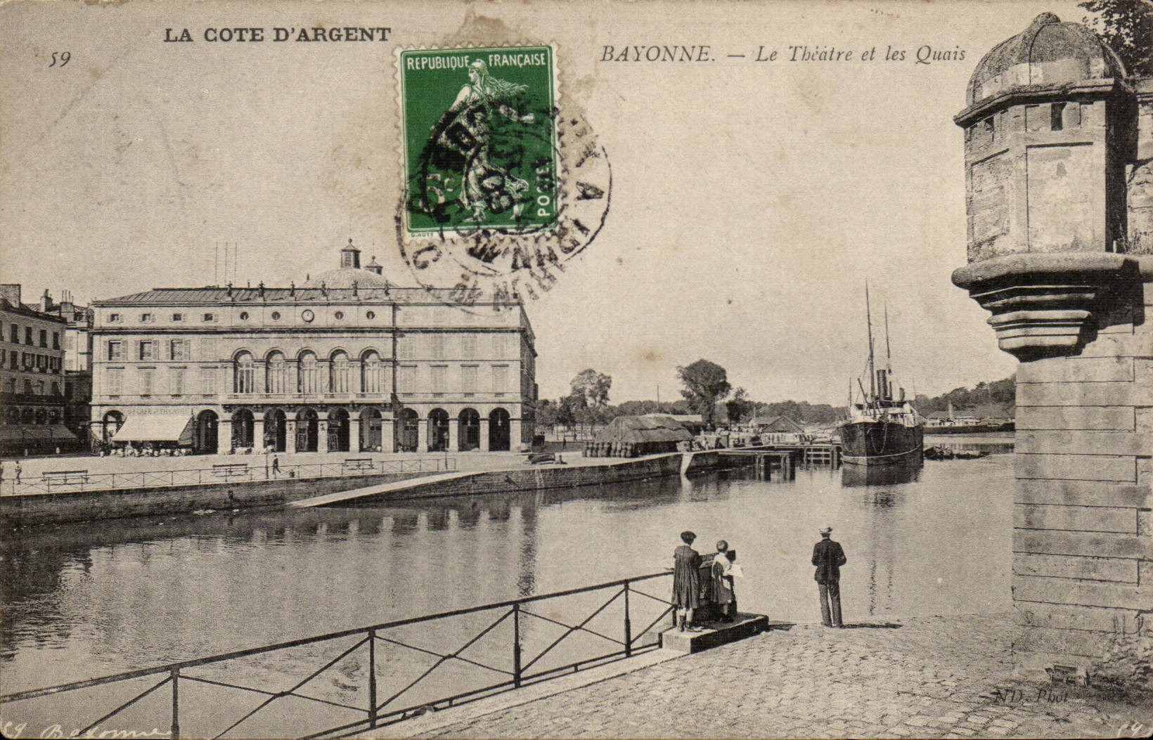 Bayonne — Le Théâtre et les Quais — N.D. Phot