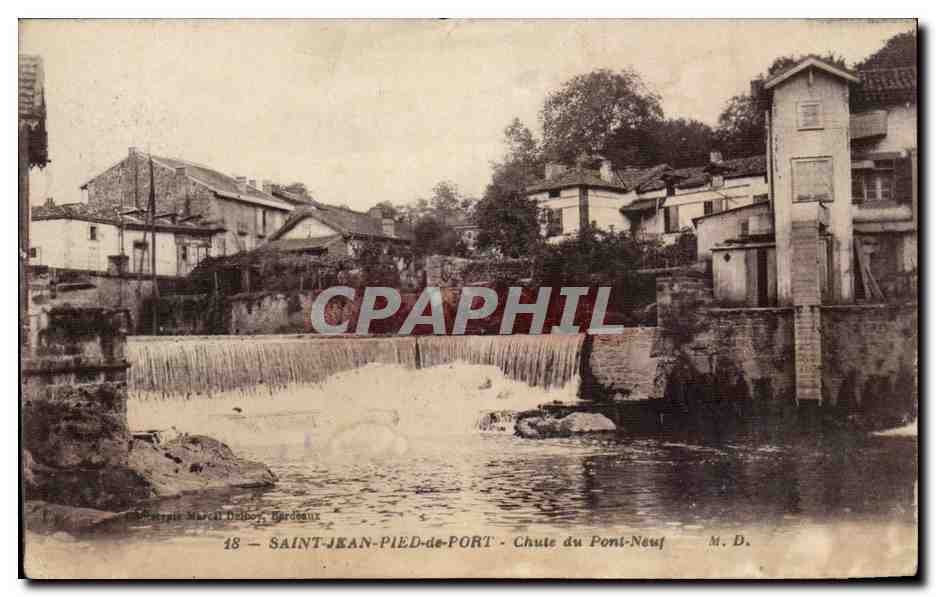 CPA Saint Jean Pied de Port Chute du pont neuf