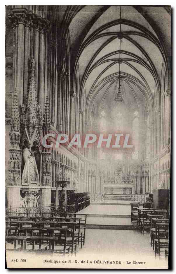 CPA Nantes Basilique de Nd de la Delivrande Le choeur 