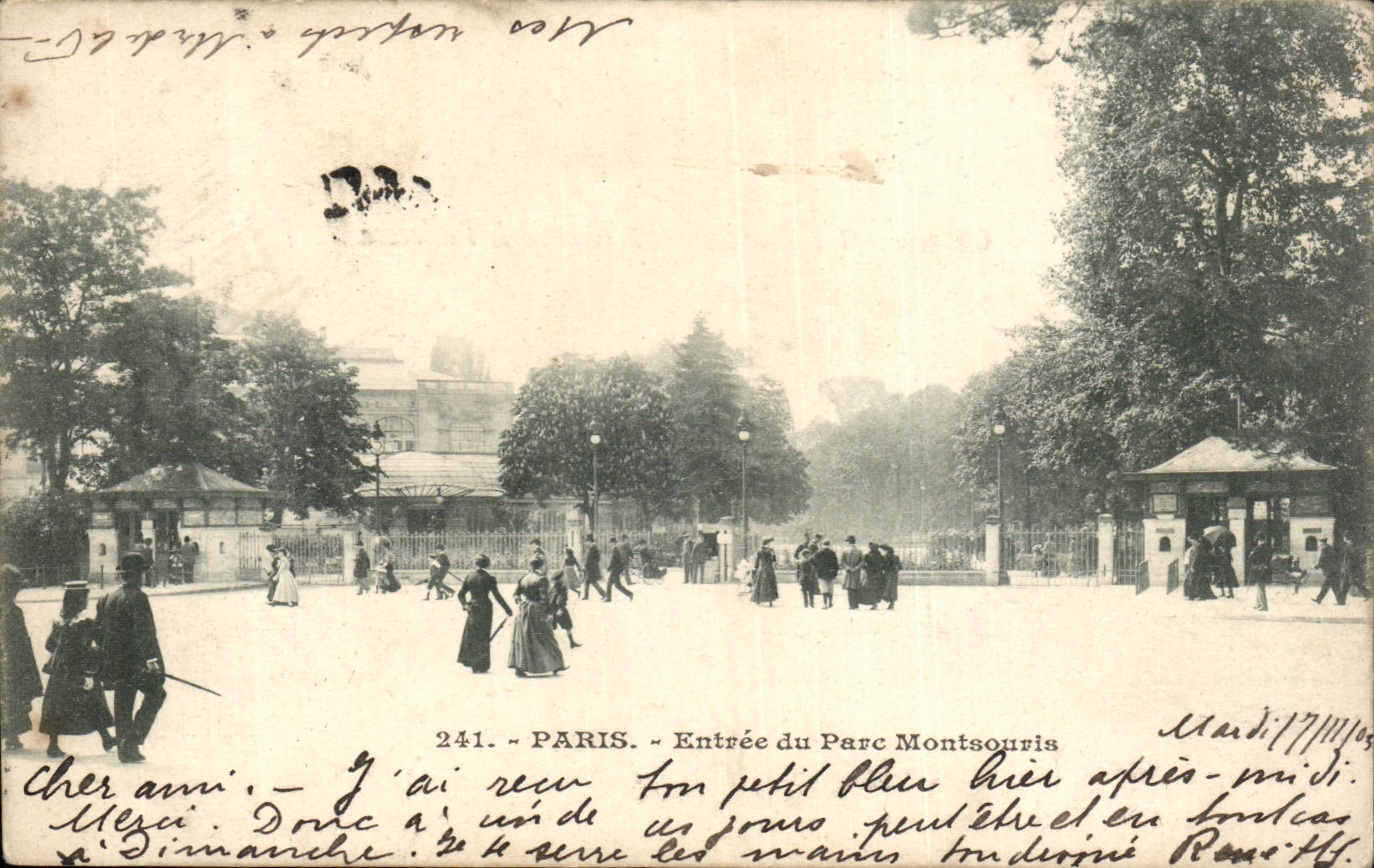 CPA Paris entree du parc montouris 