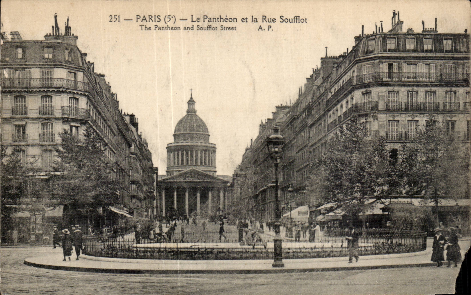 Paris (5. Bezirk) — Der Panthéon und die Rue Soufflot — A.P.