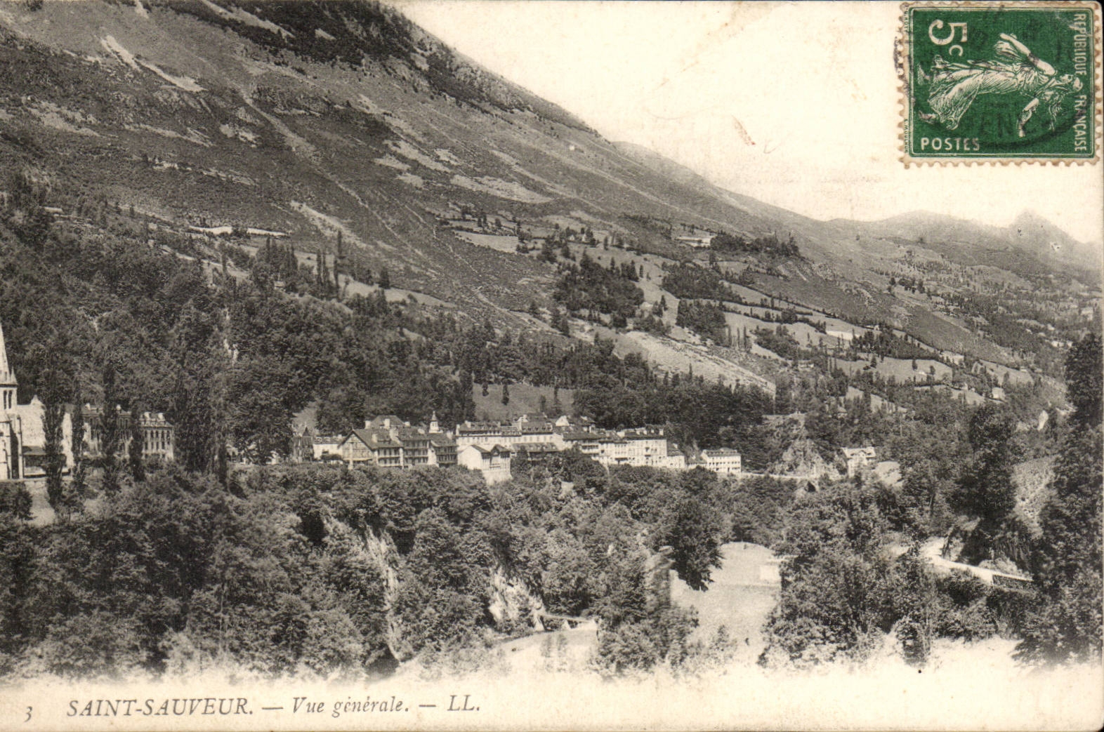 CPA Saint Sauveur Vue generale