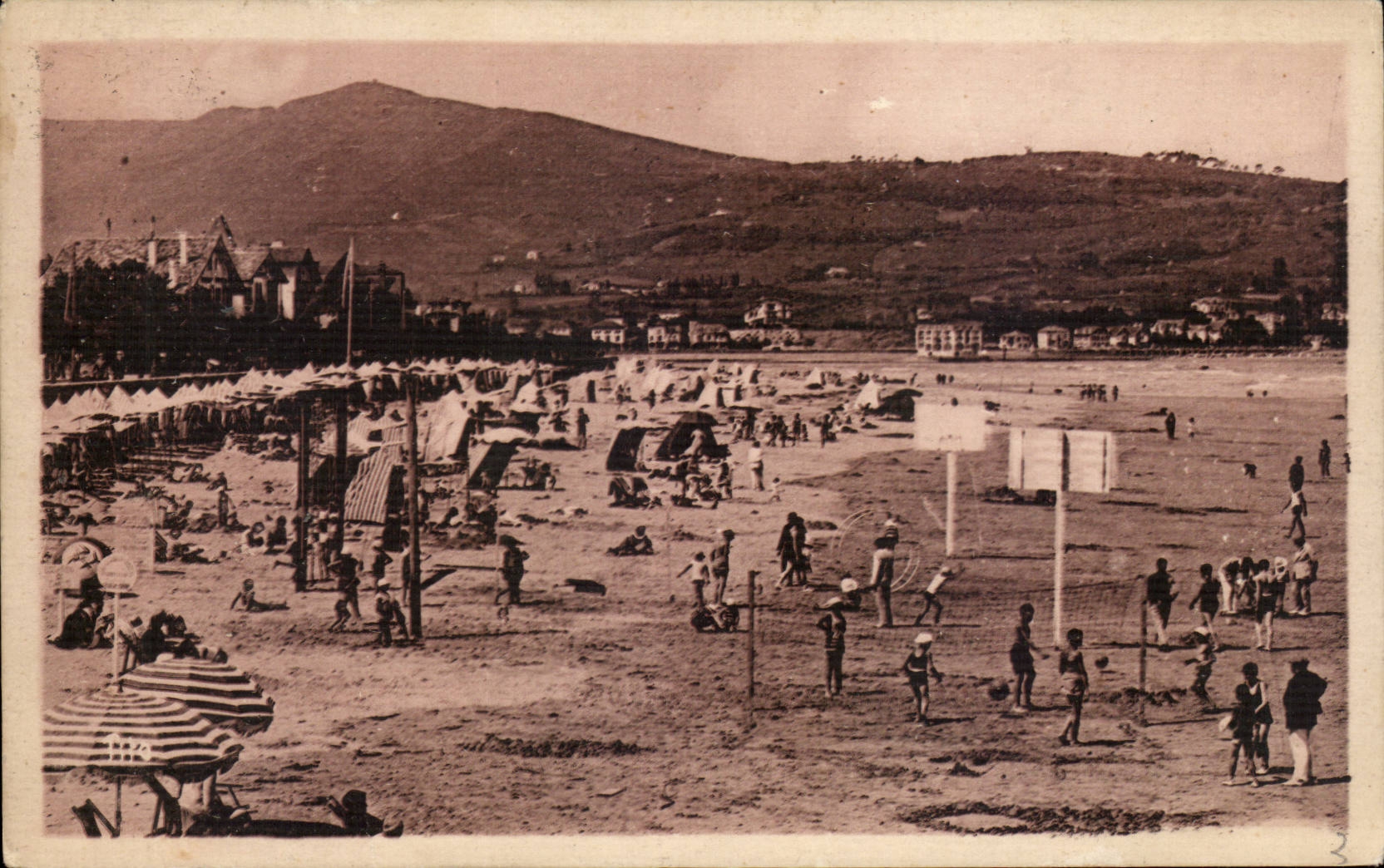 La Côte Basque — Vue générale de la Plage — Hendave-Plage, éditée par Les Beaux Paysages de France