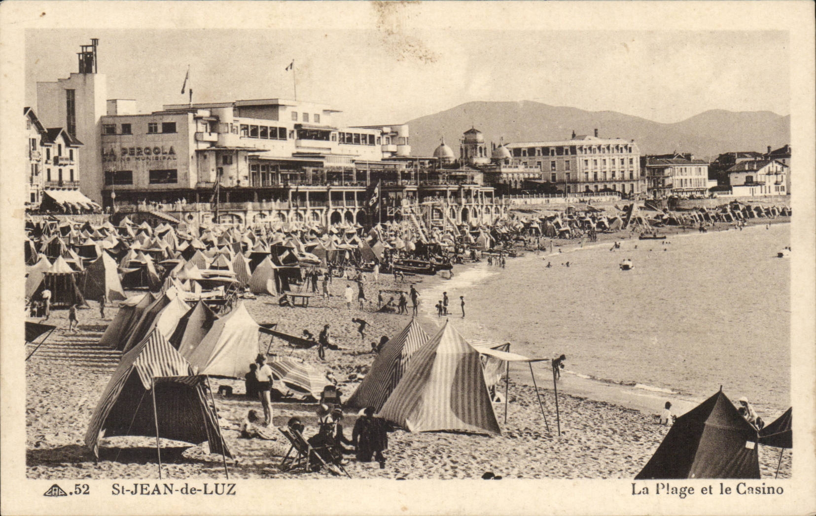 St-Jean-de-Luz — Die Strände und das Casino — Verleger Pécolà, Nr. 52