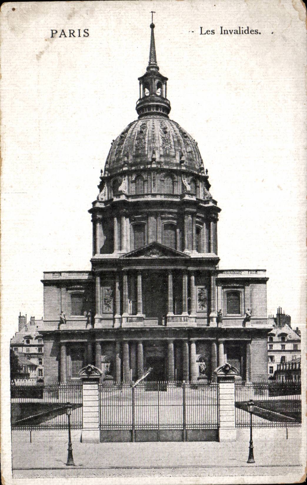 CPA Paris Les Invalides